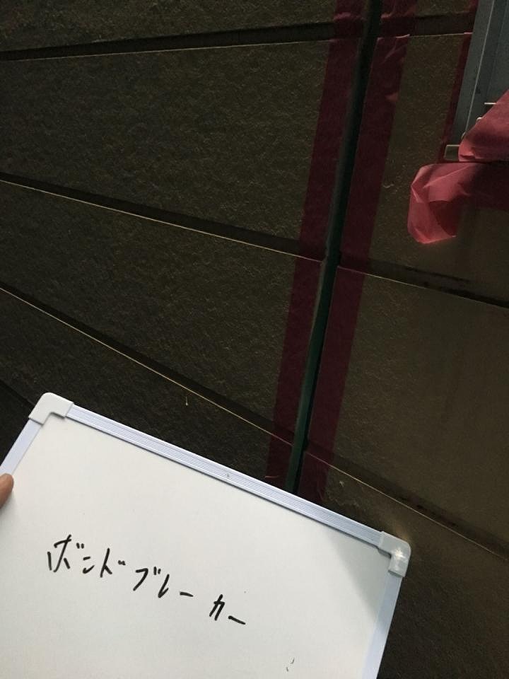 021_-_-_-_-