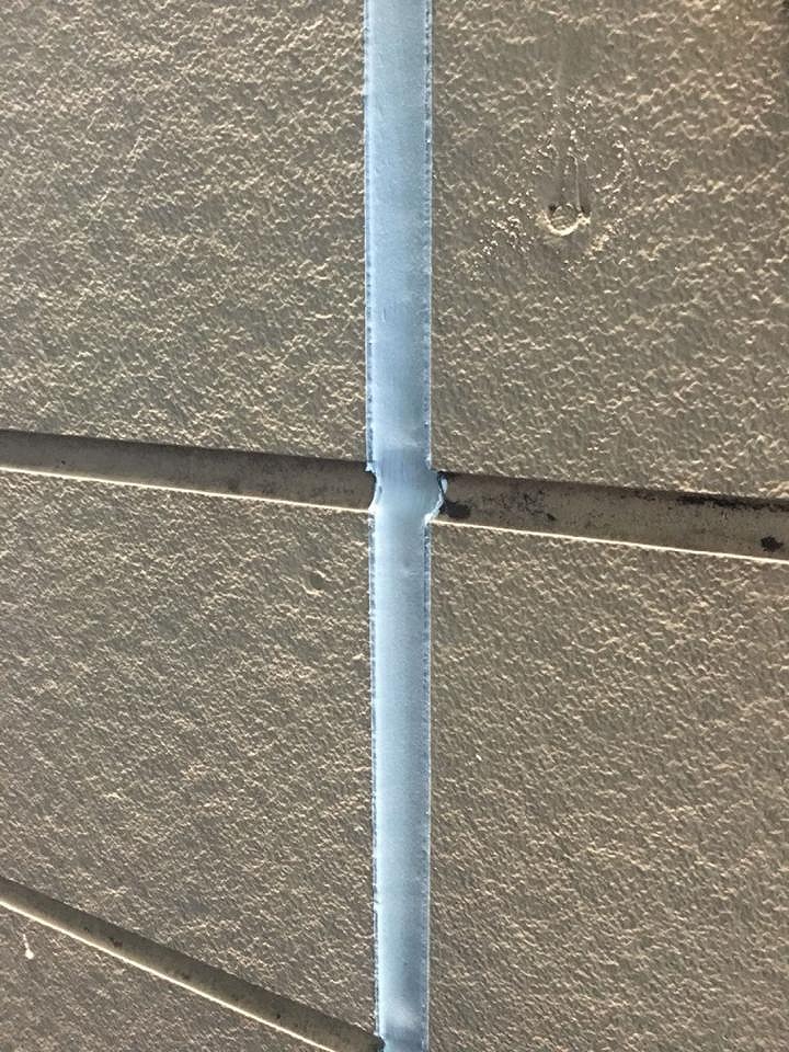 028_-_-_-_-