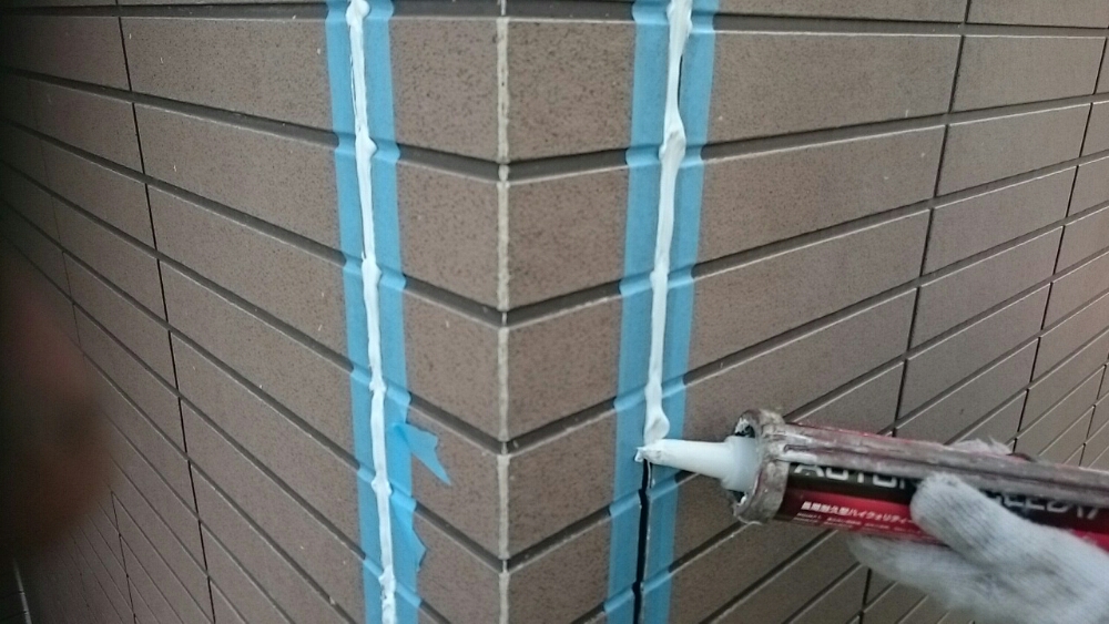 050_-_-_-_-