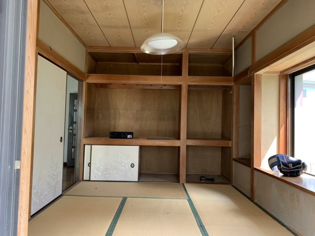 内装工事着工です！