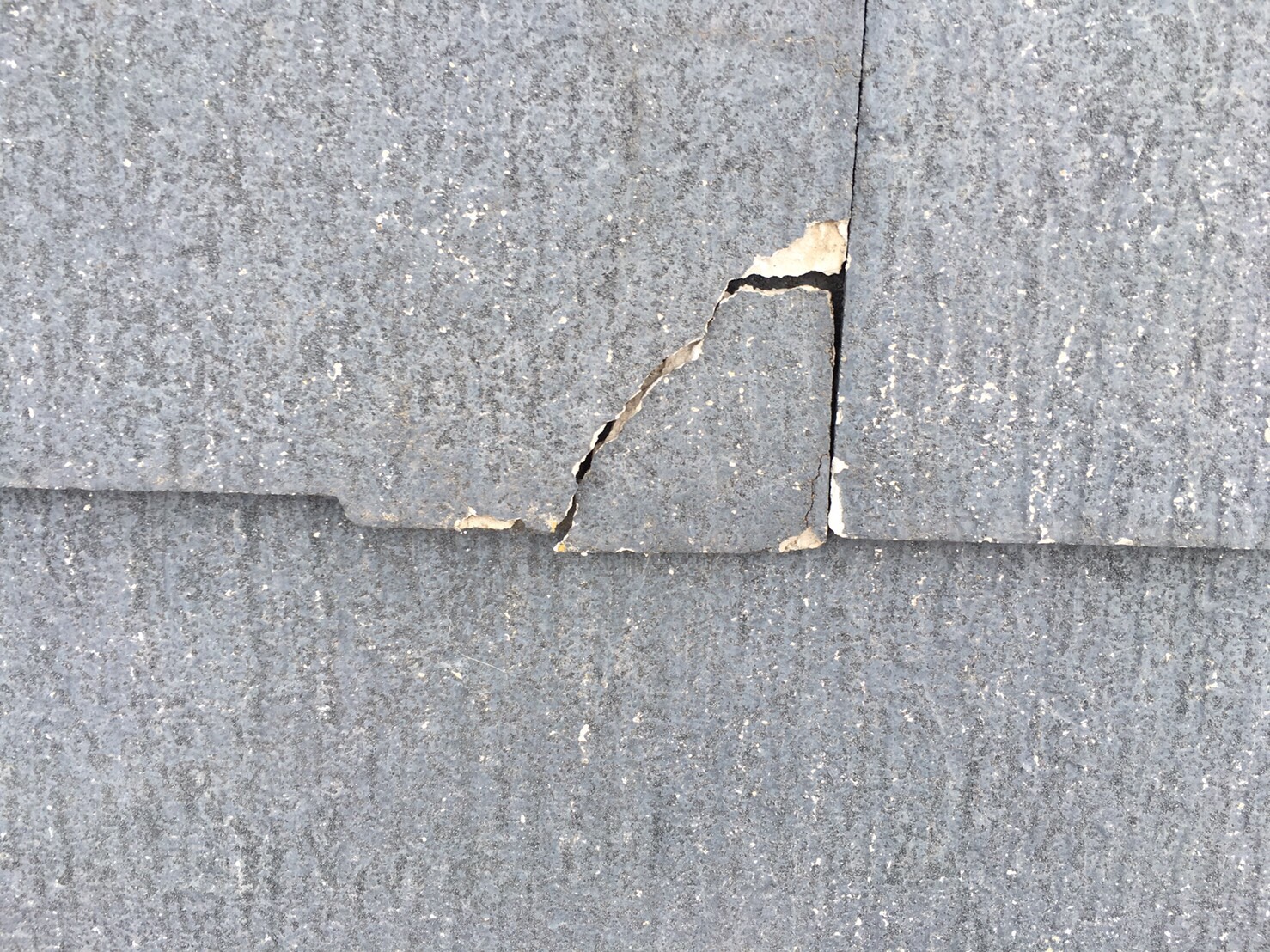 1465172060438