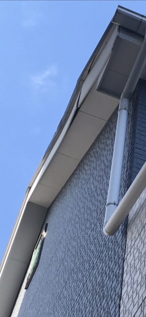 破風板