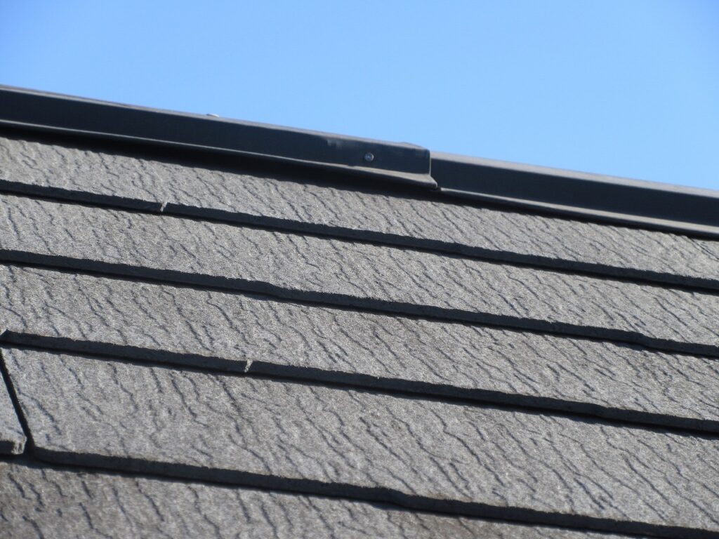 屋根板金の浮き