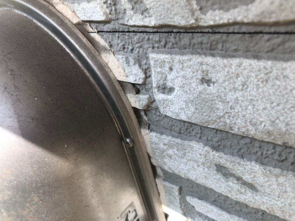 通気口のコーキング