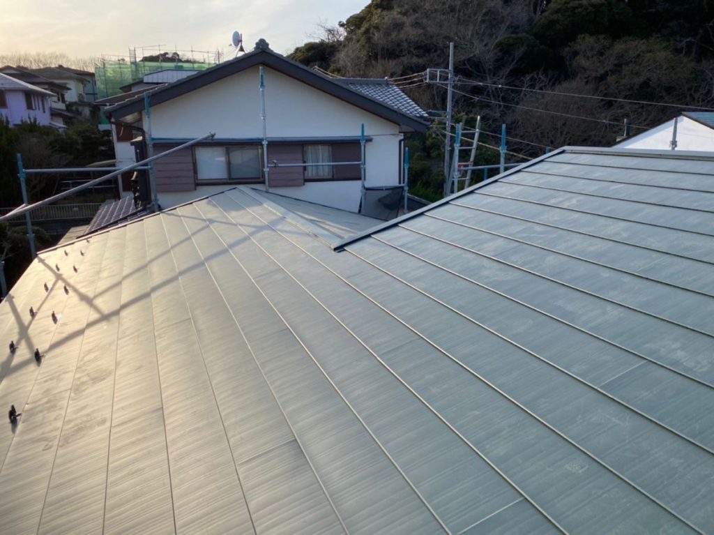 屋根葺き替え工事
