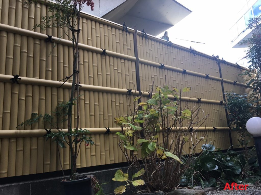 素敵な樹脂製の建仁寺垣になりました。